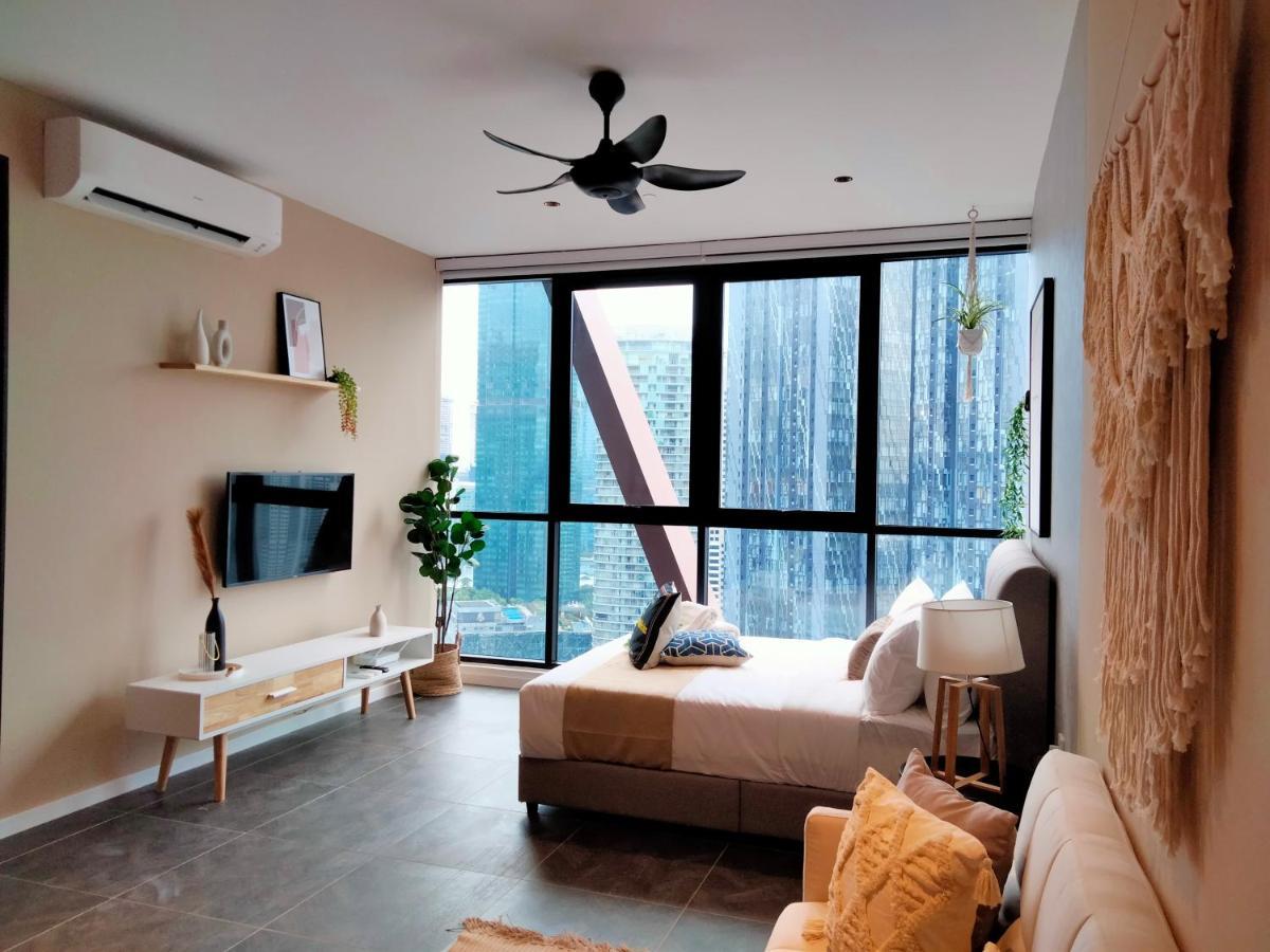 Scarletz Suites KLCC I HomeBrickz Kuala Lumpur Exterior foto
